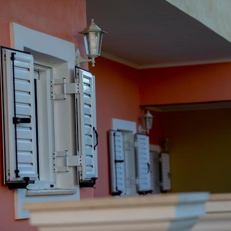 John Apartments First Floor Roda  Exterior foto